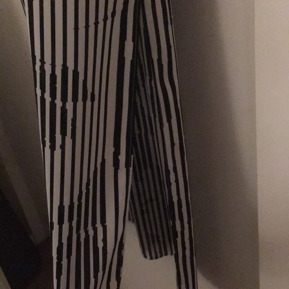 Maxi Sleeveless summer dress light weight fabric - Picture 4 of 4